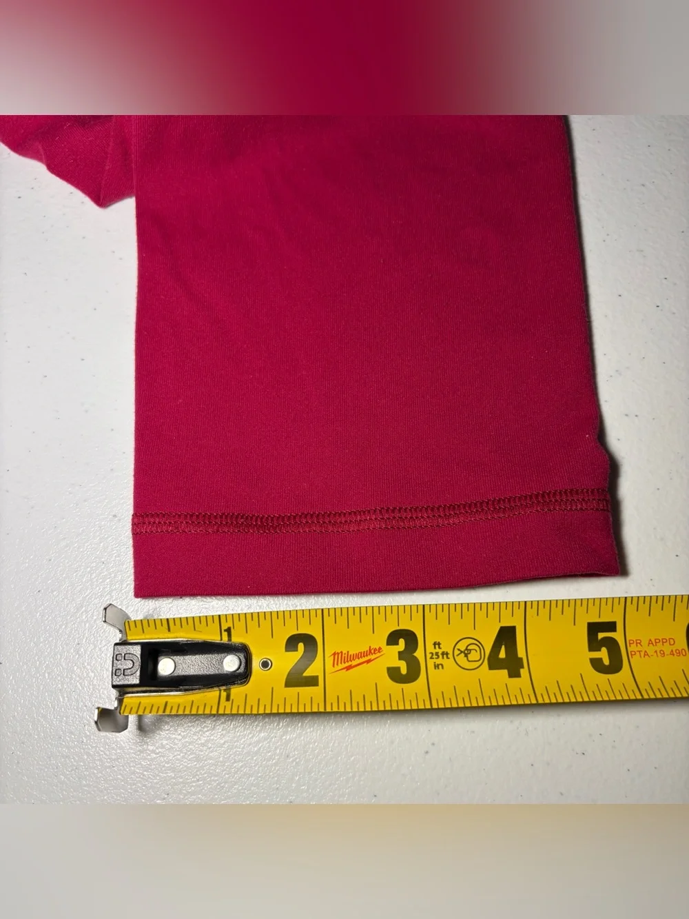 Lululemon Athletica Women's Wunder Under Cropped Leggings Red Solid Logo Size 6